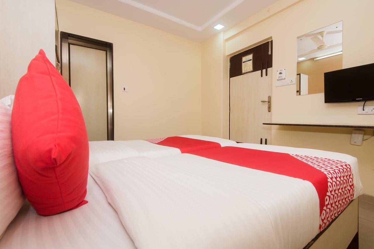 Hotel Kalpana Palace, Bombaj Zewnętrze zdjęcie
